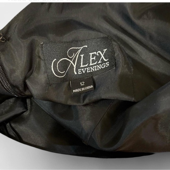 Alex Evenings Women Formal Dress - Black and Red Floral - Picture 9 of 9